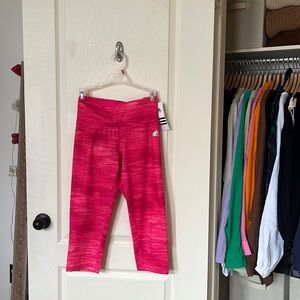 BNWT adidas climalite hot pink size S, 3/4 leggings